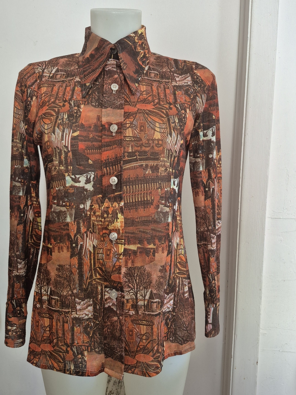 70s Vintage Long-Sleeve Printed Button-Up Shirt - Brown & Orange